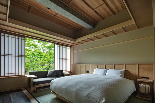 Nazuna Hakone Miyanoshita Hotel / STUDIO ALUC Nazuna Hakone Miyanoshita Hotel / STUDIO ALUC - Interior Photography, Bedroom, Wood, Bed