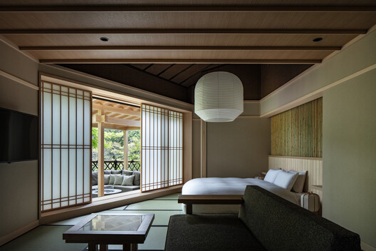 Nazuna Hakone Miyanoshita Hotel / STUDIO ALUC Nazuna Hakone Miyanoshita Hotel / STUDIO ALUC - Interior Photography, Wood, Bedroom