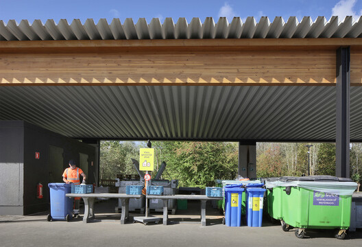 Recycling Park / Bovenbouw Recycling Park / Bovenbouw - Exterior Photography