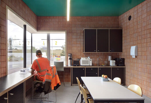 Recycling Park / Bovenbouw Recycling Park / Bovenbouw - Interior Photography, Kitchen, Lighting, Countertop, Chair, Glass