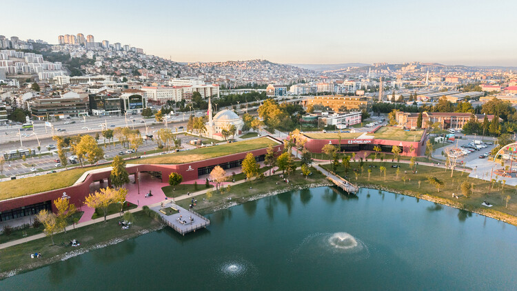 Kocaeli Fair Park / Özer/Ürger Architects - Image 7 of 19