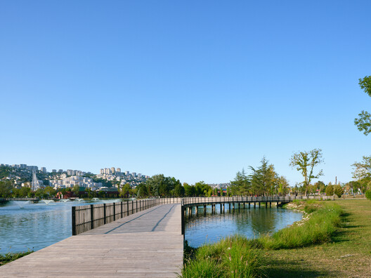 Kocaeli Fair Park / Özer/Ürger Architects - Exterior Photography, Waterfront