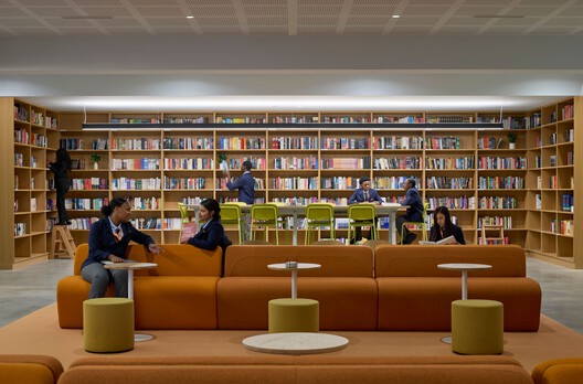 Success Academy Bronx K–12 Campus / SOM - Interior Photography, Living Room, Shelving, Chair