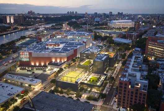 Success Academy Bronx K–12 Campus / SOM - Exterior Photography, Aerial View Photography, Cityscape