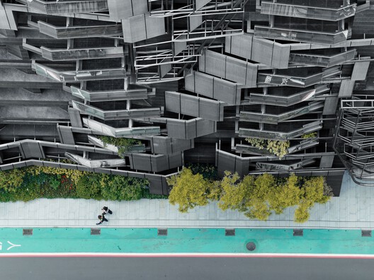 Dunhua Tower / Oyler Wu Collaborative - Image 10 of 27
