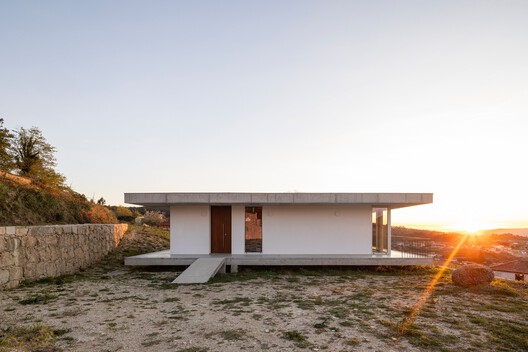 Coqueira House / Tiago Sousa Arquitecto Coqueira House / Tiago Sousa Arquitecto - Image 12 of 43