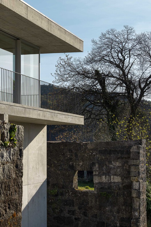 Coqueira House / Tiago Sousa Arquitecto Coqueira House / Tiago Sousa Arquitecto - Image 15 of 43