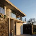 Casa Coqueira / Tiago Sousa Arquitecto - Fotografía exterior, Casas, Pilares