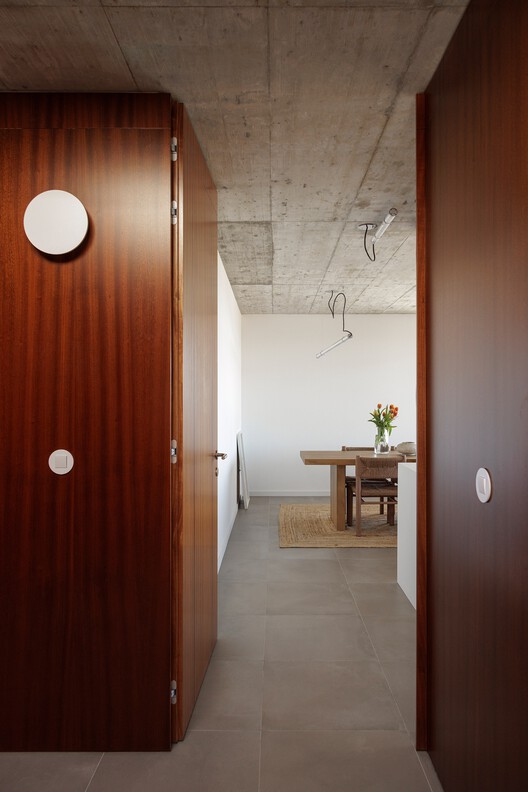 Coqueira House / Tiago Sousa Arquitecto Coqueira House / Tiago Sousa Arquitecto - Interior Photography, Wood