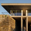 Casa Coqueira / Tiago Sousa Arquitecto - Fotografía exterior, Casas, Pilares, Fijación Vigas