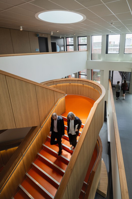 Meriden Senior School, Design and Creative Arts Building / Architectus Meriden Senior School, Design and Creative Arts Building / Architectus - Interior Photography, Stairs, Wood