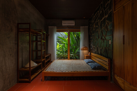 Casa 9 / Hoang GK Casa 9 / Hoang GK - Interior Photography, Bedroom, Wood, Bed