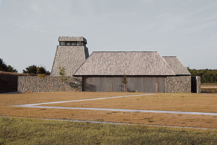 Guest House / Mints Design