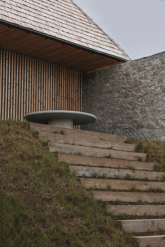 Guest House / Mints Design Guest House / Mints Design - Image 4 of 36