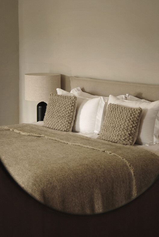 Guest House / Mints Design Guest House / Mints Design - Interior Photography, Bedroom, Bed, Lighting