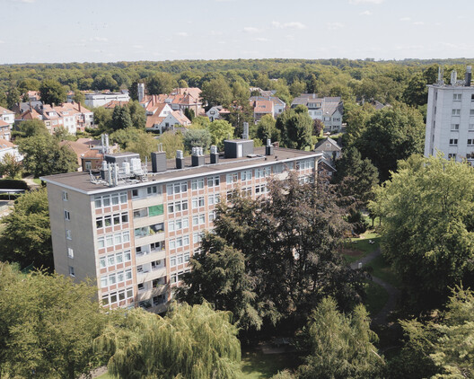 Rotiers - Renovation of 46 housing units in Brussels / MULTIPLE Architecture & Urbanism Rotiers - Renovation of 46 housing units in Brussels / MULTIPLE Architecture & Urbanism - Image 15 of 27