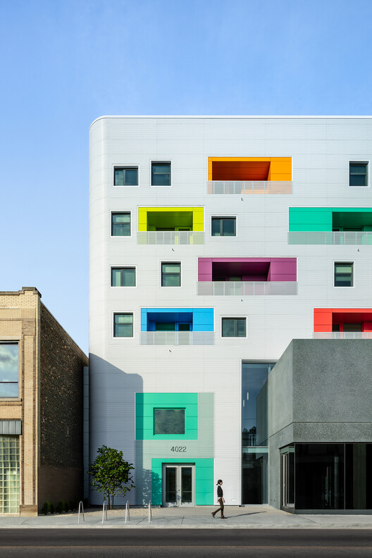 Beyond Affordable Housing: Integrating Civic Infrastructure in US Mixed-Use Developments Beyond Affordable Housing: Integrating Civic Infrastructure in US Mixed-Use Developments - Image 11 of 24
