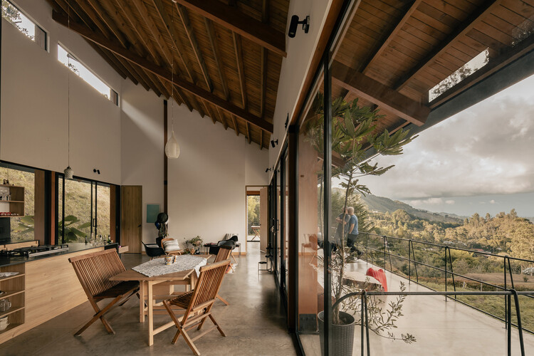 Casa Cibeles / Taller Síntesis - Fotografía interior, Comedor