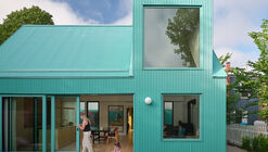 The Turquoise House / SUPRBLK Studio