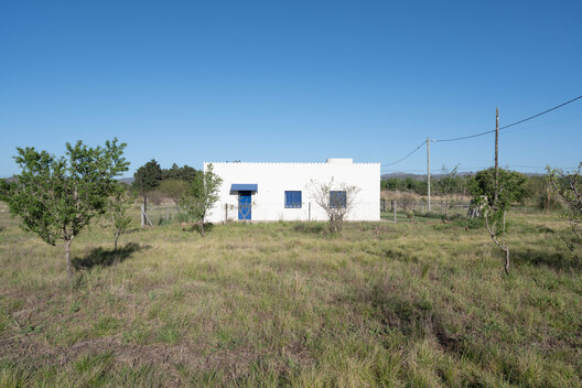 A Geometric Ruin / 00L A Geometric Ruin / 00L - Image 5 of 49