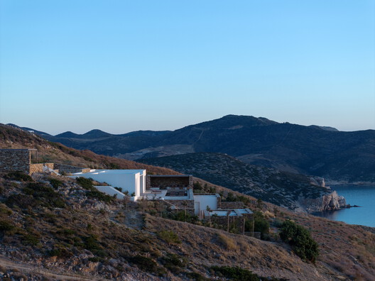 Alonakia 住宅 / React Architects Alonakia 住宅 / React Architects - 21 的图像 24