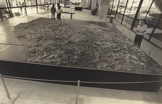Modern Architecture in Bahia: Climate and Culture in the Work of Assis Reis - Image 13 of 13