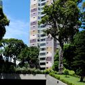 Modern Architecture in Bahia: Climate and Culture in the Work of Assis Reis - Image 2 of 4