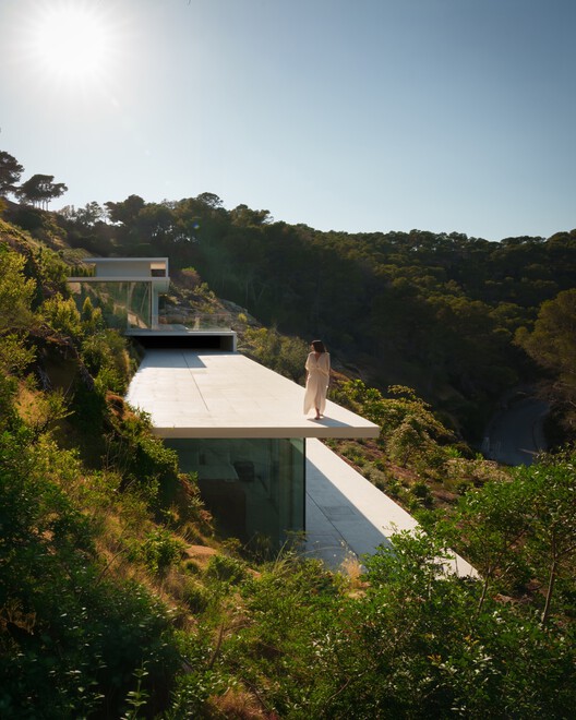 House in Ibiza, The Roca Views / Fran Silvestre Arquitectos - Image 3 of 18